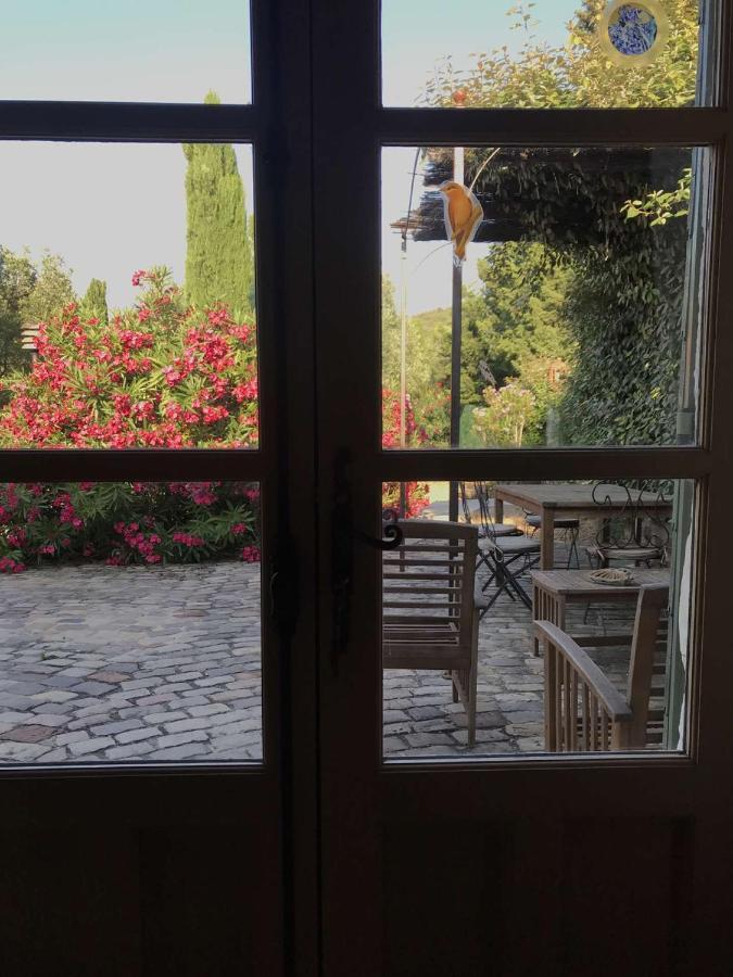 לינה וארוחת בוקר ברבנטנה Le Mazet De La Dame מראה חיצוני תמונה